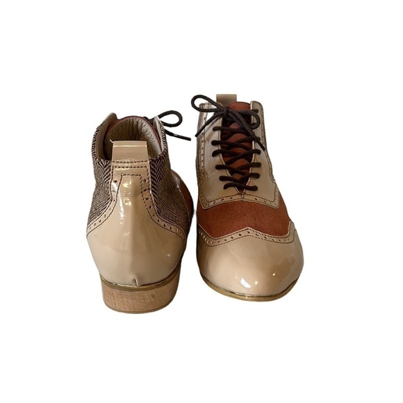 Dsign Step Leather With Broguing Herringbone Tweed Booties - Size US 6 - Picture 3 of 15